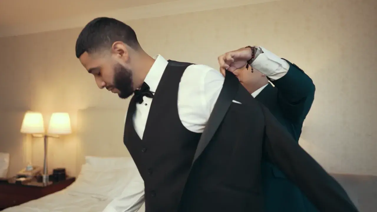 Leo & Yaj